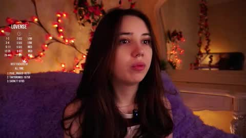 Snapshot of burnletitallburn chatting on November 4, 2025, 2:43 am Jessica online show from November 4, 2025, 2:43 am