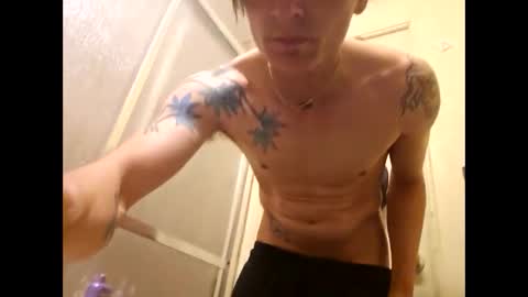 LostSingledad online show from January 1, 2025, 3:02 am