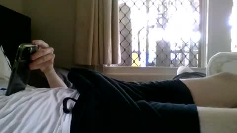 burnttoast10 online show from January 18, 2026, 3:54 am