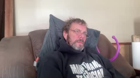 Snapshot of bushbeautician chatting on January 11, 2025, 4:14 pm bushbeautician online show from January 11, 2025, 4:14 pm