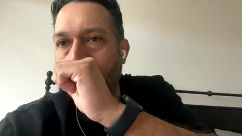 Snapshot of businesspleasure chatting on February 19, 2026, 5:42 pm businesspleasure online show from February 19, 2026, 5:42 pm