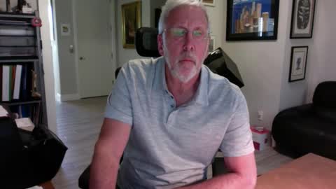 afternoon wood online show from December 1, 2025, 9:31 pm