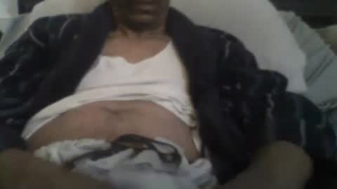 Busturgutzgd1 online show from December 31, 2024, 7:53 am