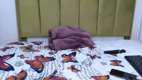 Snapshot of bustytessa37 chatting on October 15, 2025, 3:12 pm bustytessa37 online show from October 15, 2025, 3:12 pm