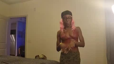 Snapshot of butt3rcup chatting on October 5, 2025, 9:07 am Goddess online show from October 5, 2025, 9:07 am