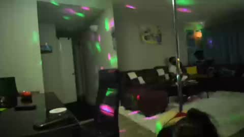 Snapshot of butter_pecanxoxo chatting on October 14, 2025, 10:05 am butter_pecanxoxo online show from October 14, 2025, 10:05 am