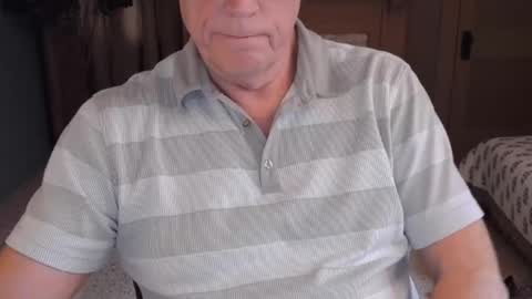 Miles online show from December 20, 2024, 6:13 pm