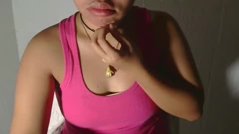 Snapshot of buttygirl18 chatting on March 2, 2025, 8:40 pm maya online show from March 2, 2025, 8:40 pm