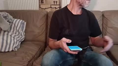 Snapshot of byvlrxsylbvy chatting on November 18, 2025, 12:27 am byvlrxsylbvy online show from November 18, 2025, 12:27 am