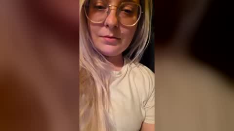 Momuknow online show from June 12, 2026, 5:39 am