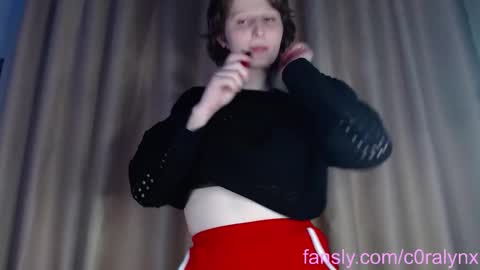 C0ralynx online show from February 11, 2025, 8:10 pm