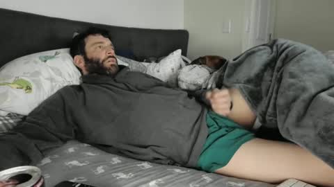 c2cmee online show from February 16, 2025, 3:47 am