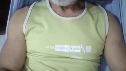 Snapshot of c4pt_iv4n0v chatting on February 21, 2025, 12:27 am Ivan Iv4n0v online show from February 21, 2025, 12:27 am