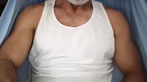 Snapshot of c4pt_iv4n0v chatting on February 22, 2025, 1:24 pm Ivan Iv4n0v online show from February 22, 2025, 1:24 pm