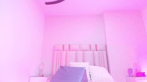 Carolina online show from November 15, 2025, 3:15 am