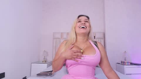 Carolina online show from April 16, 2026, 3:07 am