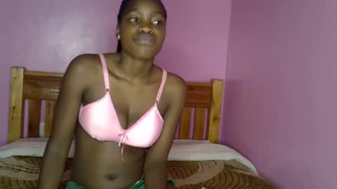 C--trish online show from October 15, 2025, 7:58 pm