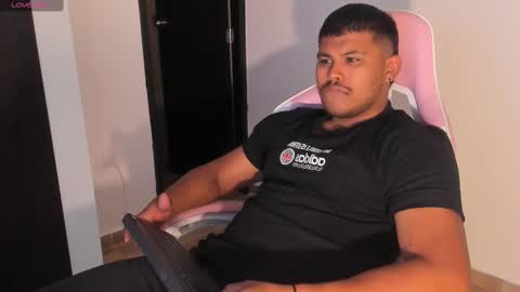 Snapshot of caballero_____ chatting on December 28, 2024, 4:08 am INSTAGRAM CABALLERO 1998 online show from December 28, 2024, 4:08 am