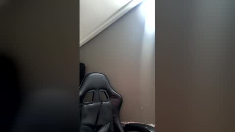 INSTAGRAM CABALLERO 1998  online show from April 11, 2026, 5:34 am