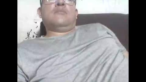Snapshot of cachito83915 chatting on March 4, 2026, 5:02 am Cachudosexy online show from March 4, 2026, 5:02 am