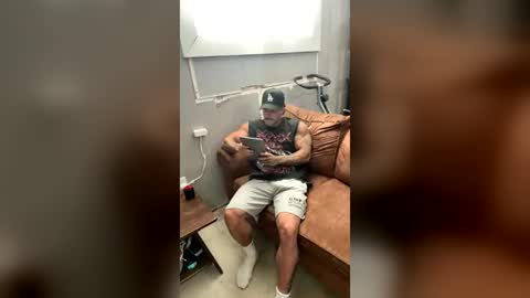 Snapshot of cadenhunterr chatting on July 11, 2026, 3:04 pm cadenhunterr online show from July 11, 2026, 3:04 pm