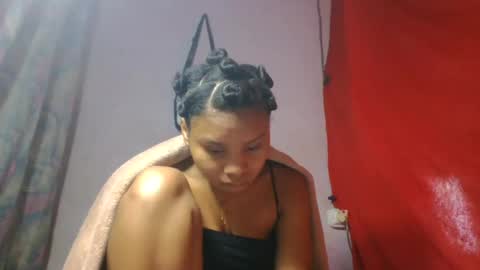 Snapshot of caella98 chatting on July 24, 2026, 7:50 am caella98 online show from July 24, 2026, 7:50 am