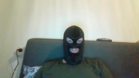 cagegag31 online show from December 21, 2025, 7:48 am