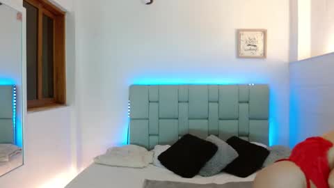 Cailyn Independent model online show from December 2, 2025, 1:33 am