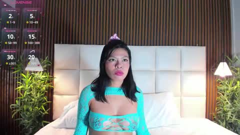 CailynBrown online show from October 13, 2025, 1:44 pm