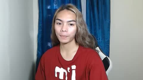 caitessa_bellemoir online show from March 31, 2026, 2:35 am