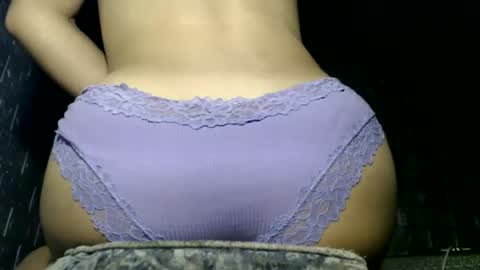 Snapshot of caitessa_bellemoir chatting on June 25, 2026, 5:12 am caitessa_bellemoir online show from June 25, 2026, 5:12 am