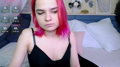 Snapshot of caitlin_crazy chatting on May 1, 2026, 10:31 am Gina online show from May 1, 2026, 10:31 am