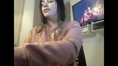 Snapshot of caitlingomez0 chatting on May 7, 2026, 10:53 am caitlingomez0 online show from May 7, 2026, 10:53 am