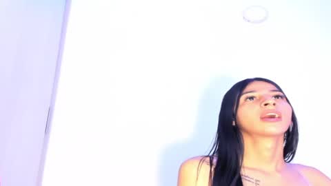 caitlyn_miller3 online show from October 2, 2025, 3:02 am