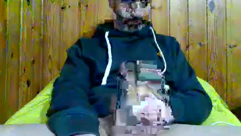 calabrese_1984 online show from January 5, 2025, 4:06 pm