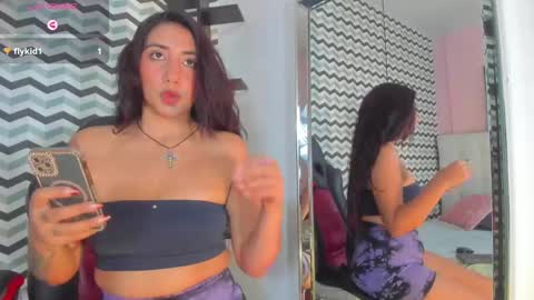 Snapshot of calanthelove chatting on March 4, 2025, 2:49 am Calanthe online show from March 4, 2025, 2:49 am