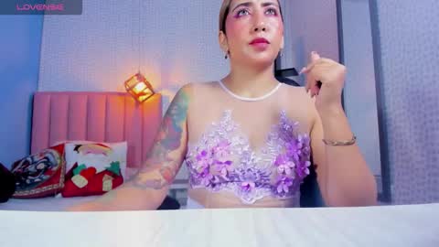 Calanthe  online show from December 2, 2025, 3:12 am