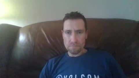 calbry82 online show from May 18, 2026, 12:18 am