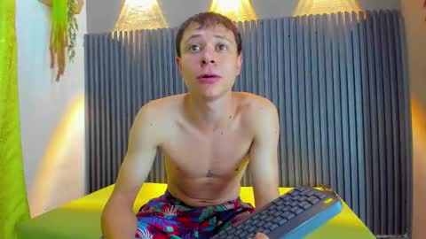 Snapshot of caleb_evvans chatting on November 1, 2025, 3:52 am caleb online show from November 1, 2025, 3:52 am