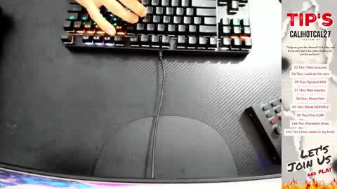 calihotcaliente27 online show from September 26, 2025, 11:25 am