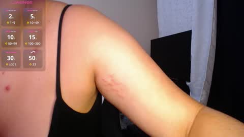 caliope_goddess1 online show from September 26, 2025, 10:08 am