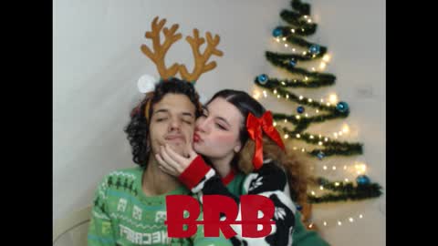 Snapshot of calipso_and_dimitri chatting on December 17, 2025, 2:39 am Calipso and Dimitri online show from December 17, 2025, 2:39 am