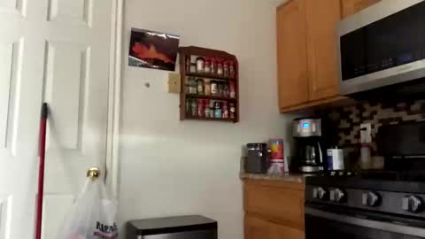 calishop1 online show from January 7, 2026, 6:54 pm