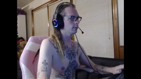 Snapshot of calistachaos1 chatting on November 25, 2025, 1:05 am Calista Chaos online show from November 25, 2025, 1:05 am