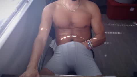 caliwine1306 online show from April 2, 2026, 5:54 pm