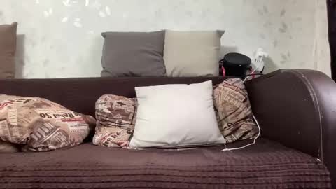 Anna online show from April 14, 2026, 8:20 am