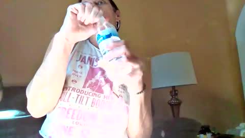 Snapshot of calli_girl420 chatting on February 20, 2026, 8:53 pm Calli online show from February 20, 2026, 8:53 pm