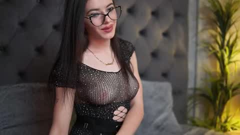  Callie  online show from February 15, 2026, 10:50 pm