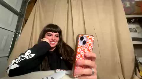 SG Baby online show from September 15, 2025, 1:49 am