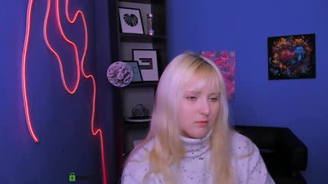 Snapshot of callmevivien chatting on April 7, 2026, 1:00 pm callmevivien online show from April 7, 2026, 1:00 pm